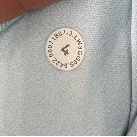 💎🦄RARE Lululemon AirWrap Hoodie *Emboss Wordmark - Picture 5 of 5